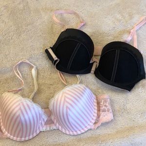 Jezebel branded bras in size 36B